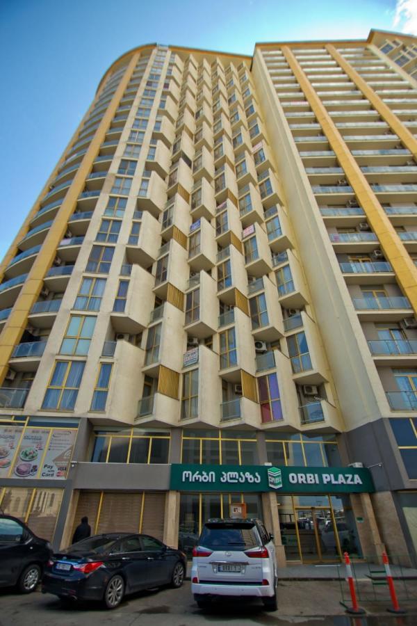 Ferienwohnung Rezal Plaza Batumi Exterior foto